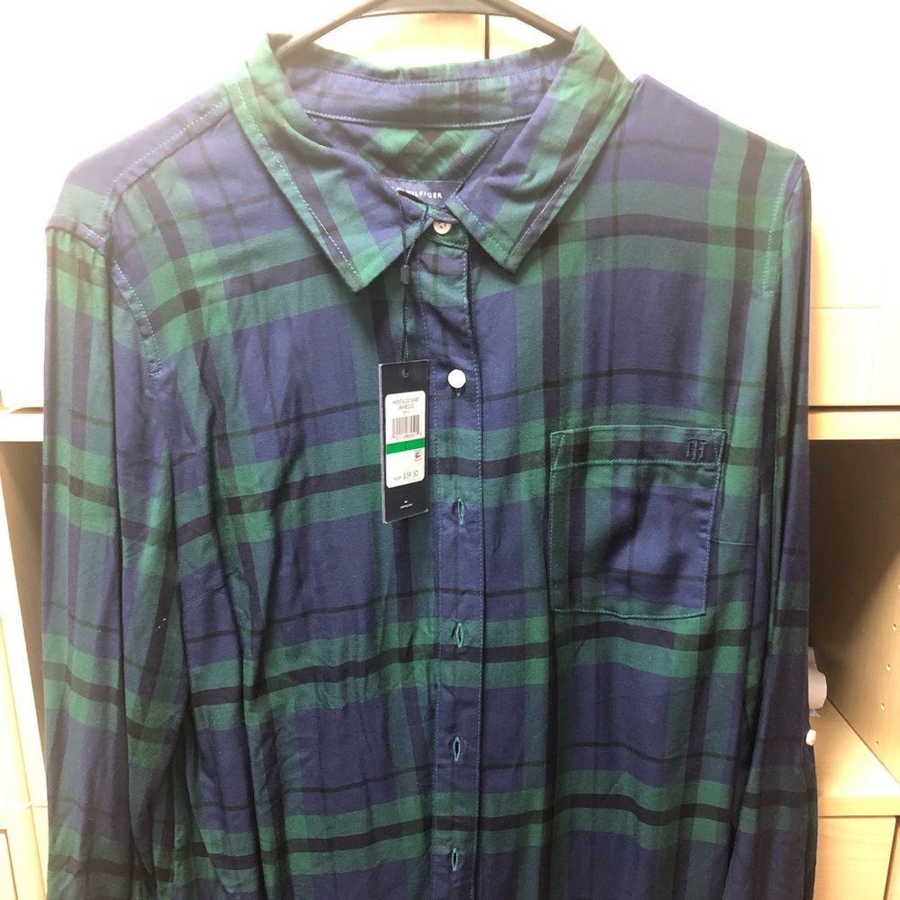 Women’s Plaid Tommy Hilfiger button shirt- Sz. L